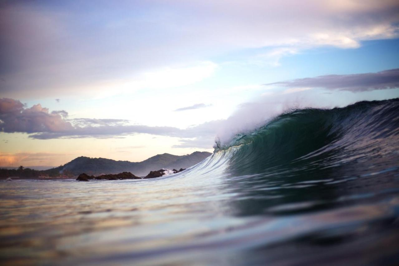 Solid Surf Camp Hostel Nicaragua Transito Exterior photo