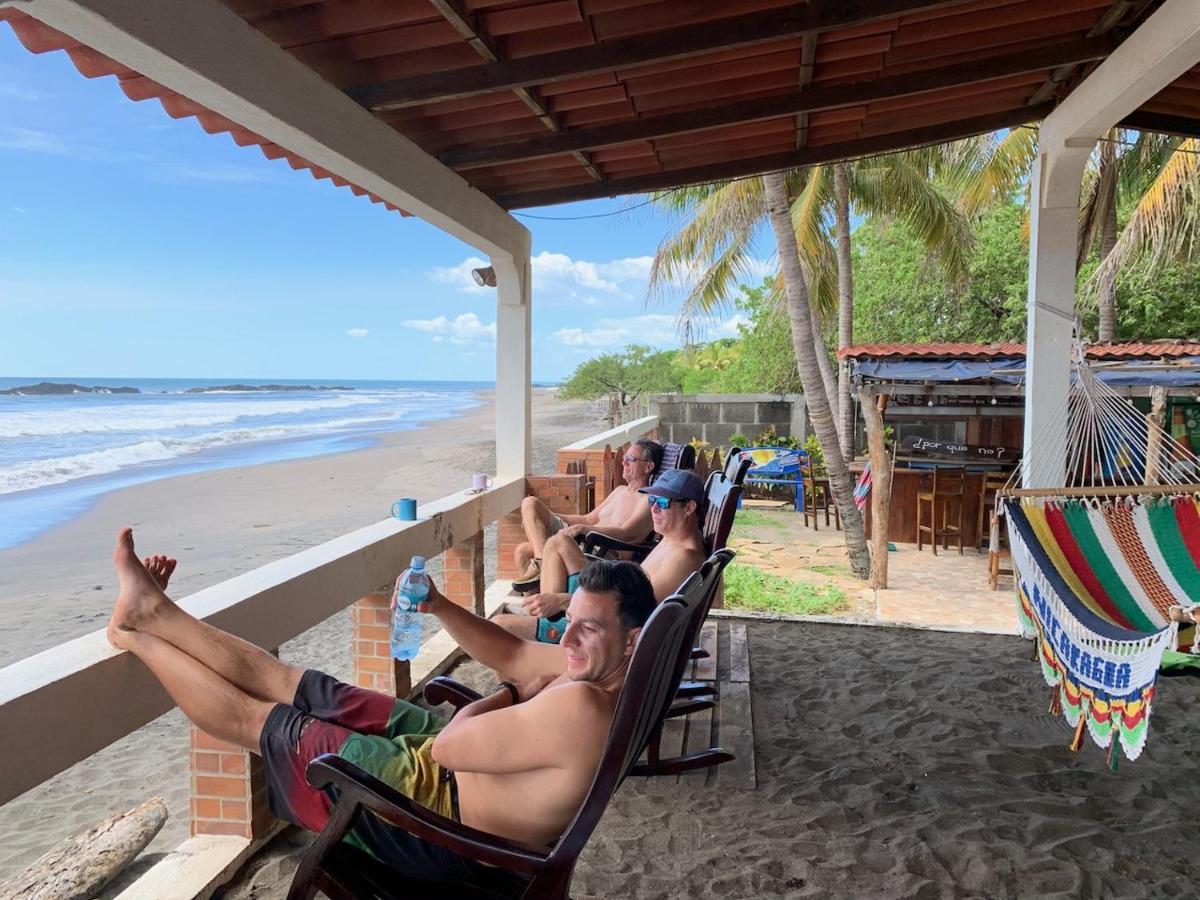 Solid Surf Camp Hostel Nicaragua Transito Exterior photo